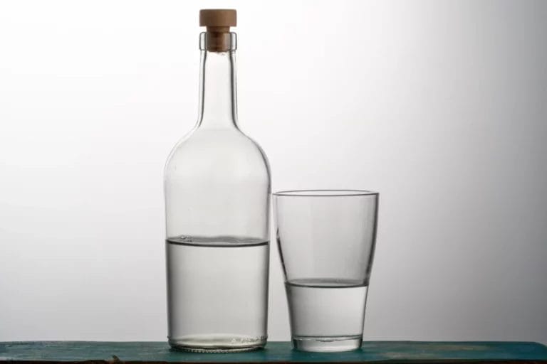 the best plastic water bottle alternative: top 7