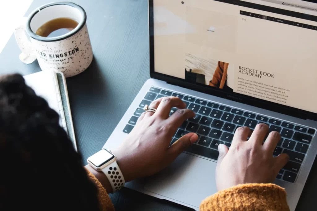 7 Eco-friendly Ideas To Help You Become A Sustainable Blogger 1 sustainable blogger